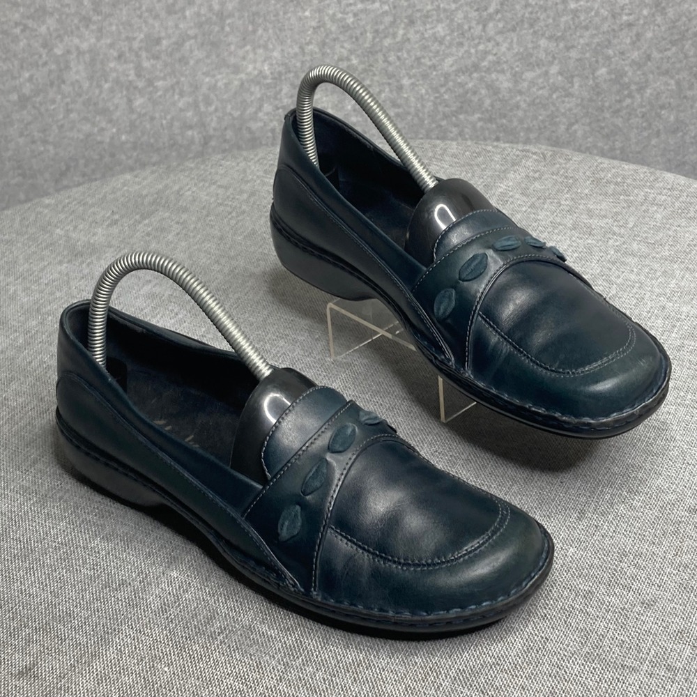 Vintage Clarks Leather Loafers Womens Sz 8.5M Casual Comfort Teal Blue Shoes